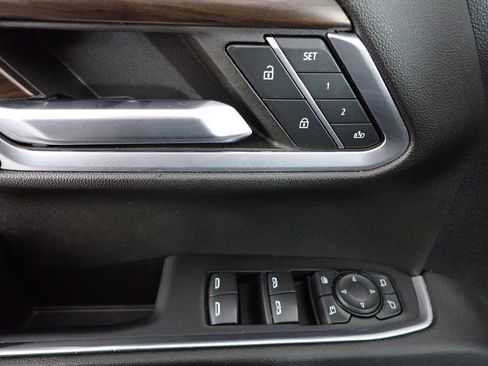 Used 2023 GMC Sierra 1500 SLT w/ SLT Premium Package image 22