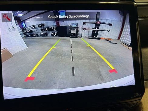 Used 2023 Jeep Grand Cherokee Limited image 34