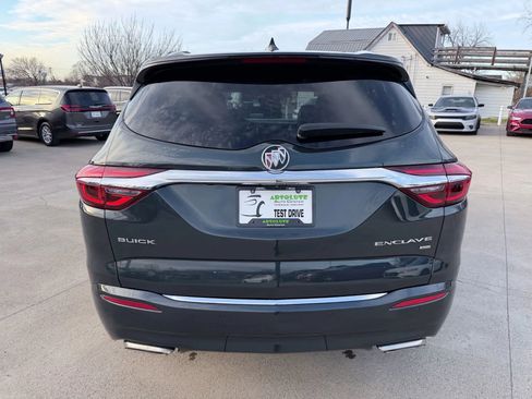 Used 2018 Buick Enclave Essence image 68