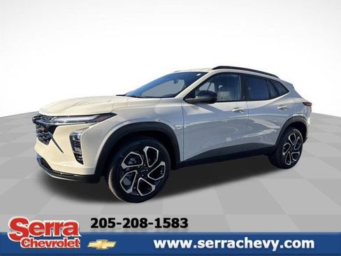 New 2026 Chevrolet Trax RS w/ Driver Confidence Package image 1