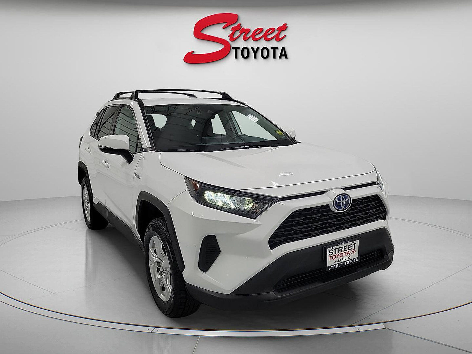 Certified 2021 Toyota RAV4 LE AWD/4WD image 5