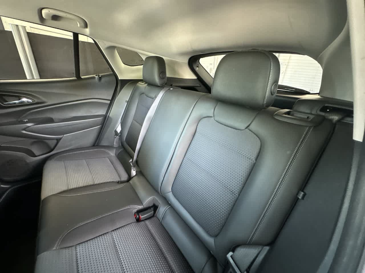 Used 2024 Chevrolet Trax LT FWD image 22