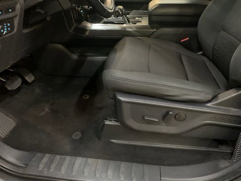 Used 2022 Ford F150 XLT w/ Equipment Group 302A High image 10