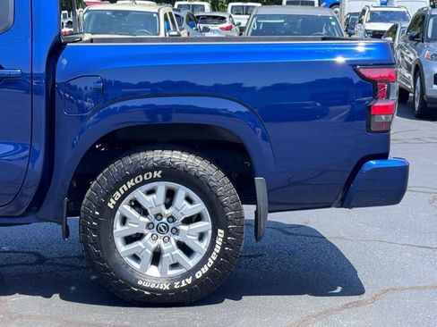 Used 2023 Nissan Frontier SV w/ SV Convenience Package AWD/4WD image 35