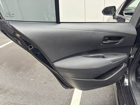 Used 2023 Toyota Corolla LE FWD image 37