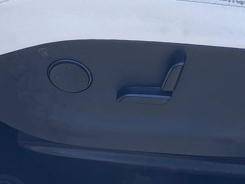 Used 2018 Tesla Model X 100D AWD/4WD image 21