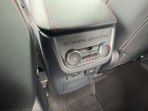 New 2026 Ford Explorer ST-Line image 17