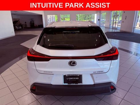 Certified 2023 Lexus UX 250h FWD w/ Accessory Package (Z1) image 6