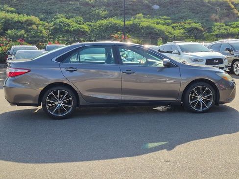 Used 2015 Toyota Camry XSE FWD image 4