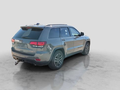 Used 2021 Jeep Grand Cherokee Trailhawk w/ Trailhawk Luxury Group AWD/4WD image 8