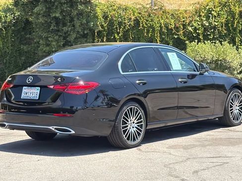 Used 2023 Mercedes-Benz C 300 Sedan image 4
