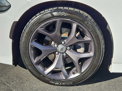 Used 2020 Dodge Charger R/T image 23