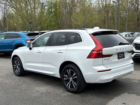 Used 2023 Volvo XC60 B5 Core AWD/4WD image 6