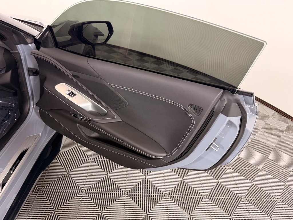 Used 2024 Chevrolet Corvette Z06 RWD image 22