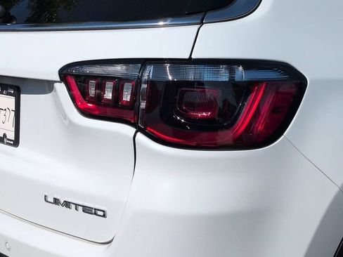 New 2026 Jeep Compass Limited AWD/4WD image 11