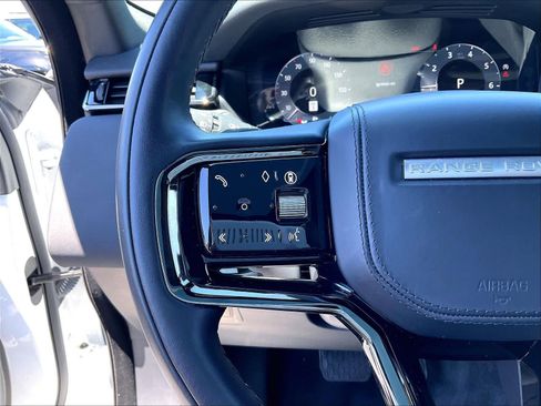 Used 2026 Land Rover Range Rover Velar S AWD/4WD image 18