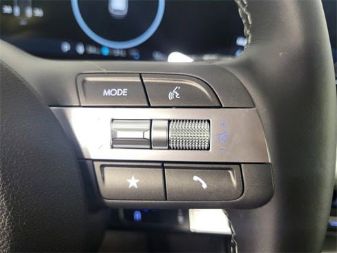 New 2025 Hyundai Kona Limited image 28