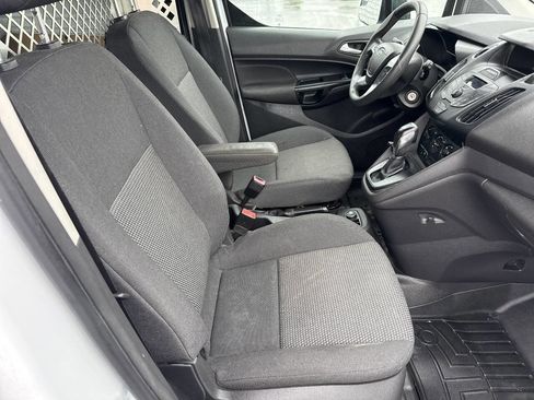 Used 2018 Ford Transit Connect XL FWD image 17