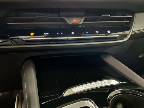 New 2026 Buick Envision Sport Touring AWD/4WD image 17