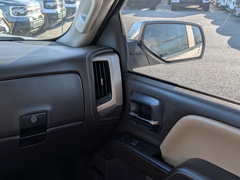 Used 2018 GMC Sierra 1500 Denali w/ Denali Ultimate Package image 17