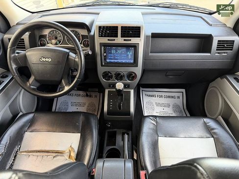 Used 2007 Jeep Patriot Limited w/ Driver Convenience Group FWD image 9