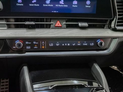 Certified 2025 Kia Sportage X-Line Prestige AWD/4WD image 19