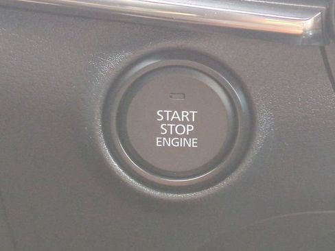 Used 2025 MAZDA MAZDA3 s FWD image 35