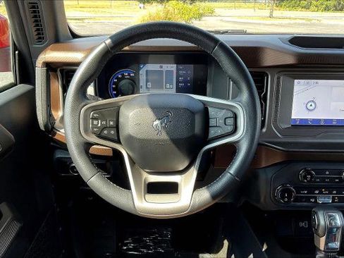 Certified 2022 Ford Bronco Outer Banks image 5