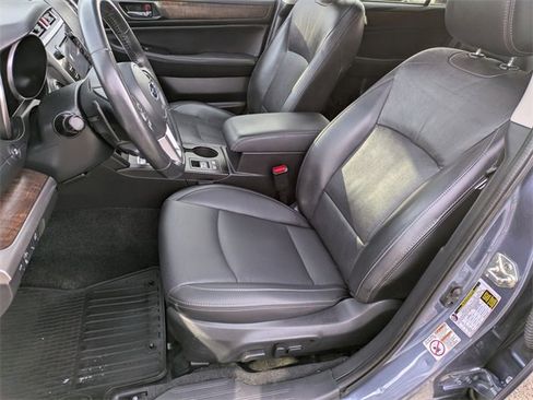 Used 2015 Subaru Outback 2.5i Limited image 11