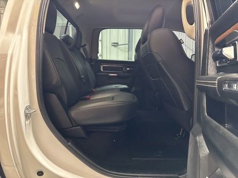 Used 2019 RAM 1500 Laramie w/ Convenience Group image 23