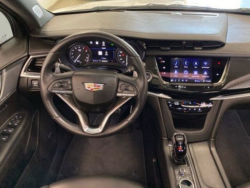 Used 2023 Cadillac XT6 Sport w/ LPO, ONYX Package AWD/4WD image 13