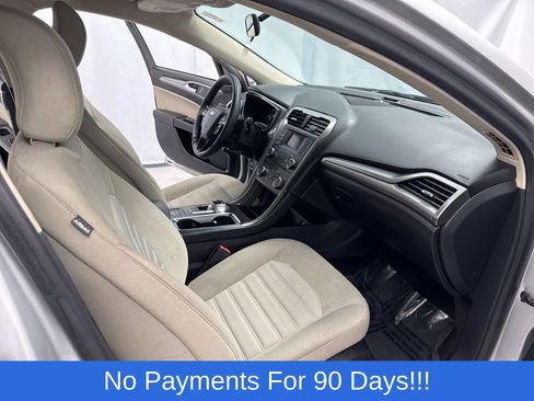 Used 2018 Ford Fusion S image 28