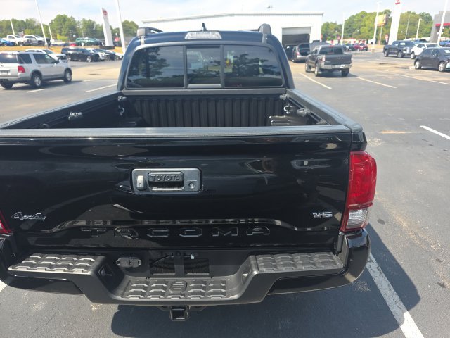 Used 2022 Toyota Tacoma SR AWD/4WD image 7