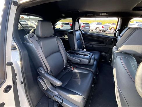 Used 2025 Honda Odyssey Sport-L image 29