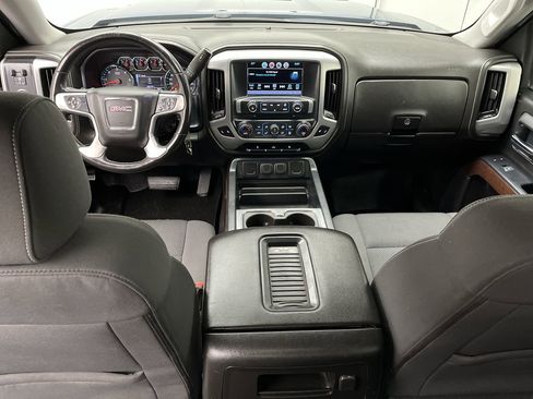 Used 2018 GMC Sierra 1500 SLE image 4
