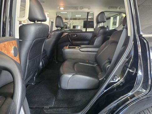 Used 2021 Nissan Armada SL w/ Captain's Chairs Package AWD/4WD image 11