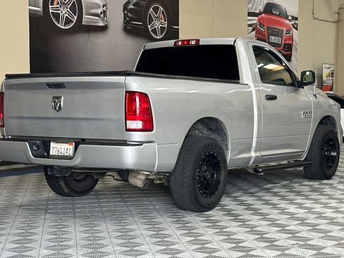 Used 2017 RAM 1500 Express image 4