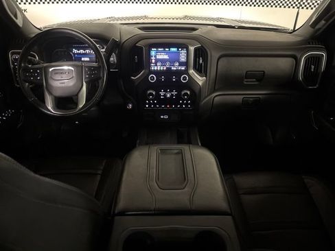 Used 2022 GMC Sierra 2500 Denali w/ Denali Black Diamond Edition AWD/4WD image 30