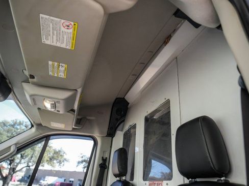 Used 2020 Ford Transit 250 Medium Roof image 29