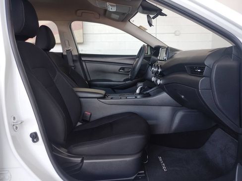 Used 2024 Nissan Sentra S FWD image 13