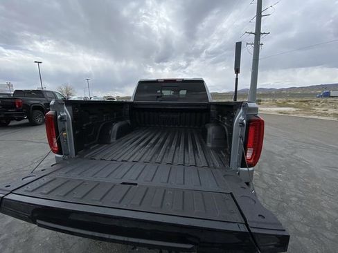 New 2026 GMC Sierra 1500 SLT w/ SLT Premium Plus Package AWD/4WD image 24