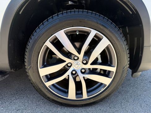 Used 2017 Honda Pilot Elite image 53