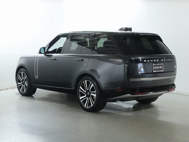 Certified 2023 Land Rover Range Rover SE AWD/4WD image 5