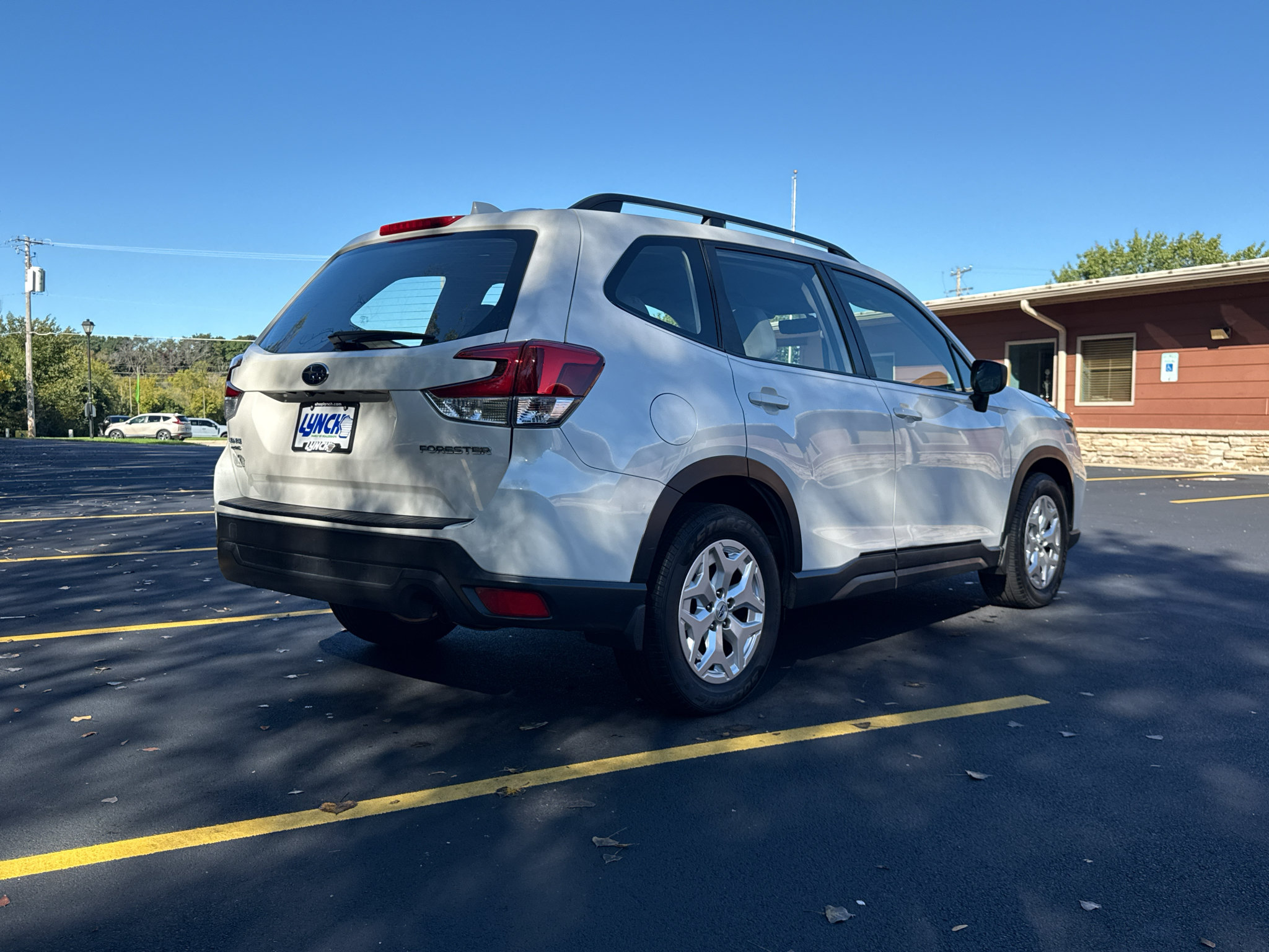 Used 2021 Subaru Forester AWD/4WD image 10