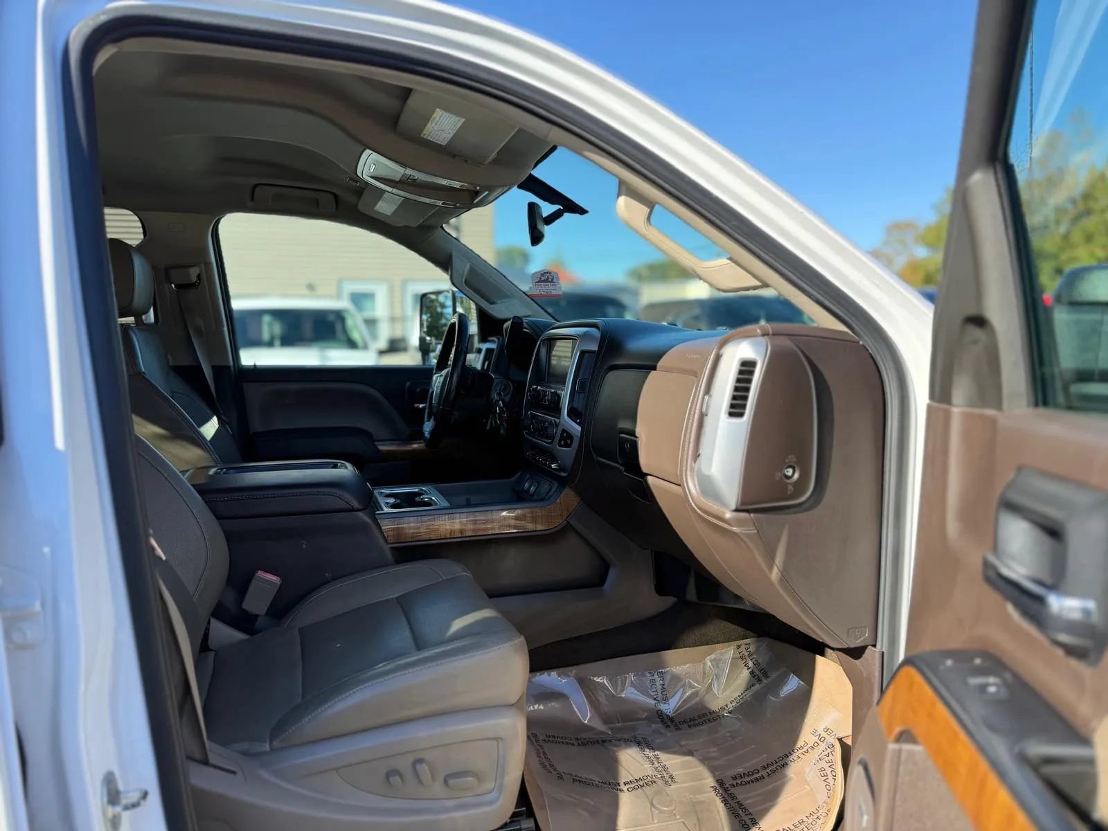 Used 2015 GMC Sierra 2500 SLT AWD/4WD image 13