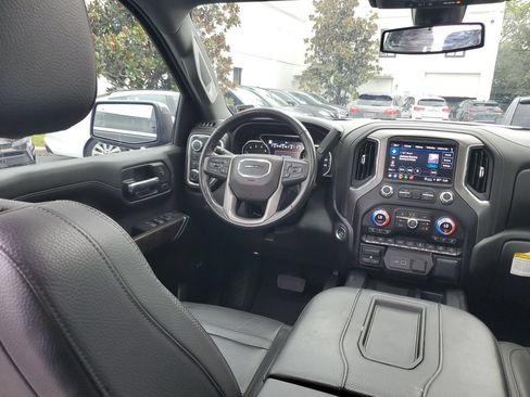 Used 2022 GMC Sierra 1500 Denali w/ Denali Premium Package AWD/4WD image 15