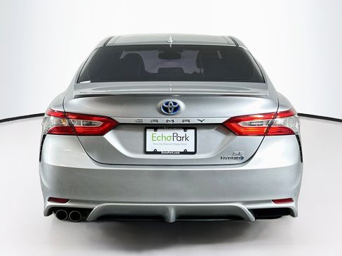 Used 2019 Toyota Camry SE w/ Audio Package FWD image 7