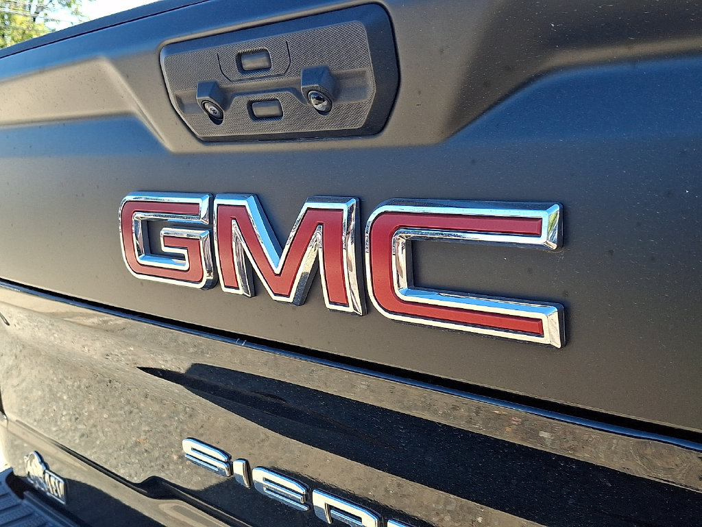 Used 2025 GMC Sierra 2500 AT4X w/ AT4X AEV Edition AWD/4WD image 28