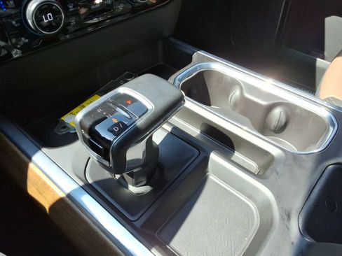 Certified 2023 Chevrolet Silverado 1500 High Country w/ High Country Premium Package AWD/4WD image 36