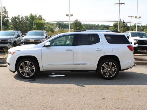 Certified 2018 GMC Acadia Denali w/ Technology Package AWD/4WD image 32
